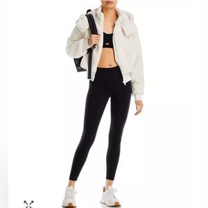 Alo Yoga Foxy Sherpa Jacket